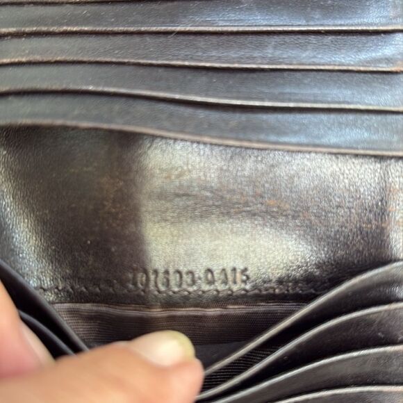 Vintage Gucci Wallet - Picture 7 of 12